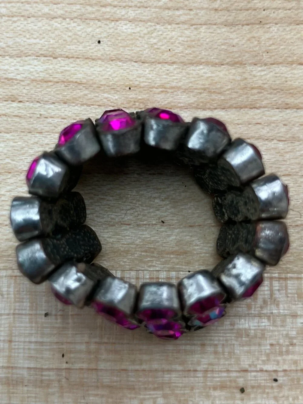 ✨ Y2K Retro Fuchsia Rhinestone Statement Stretch Ring ✨